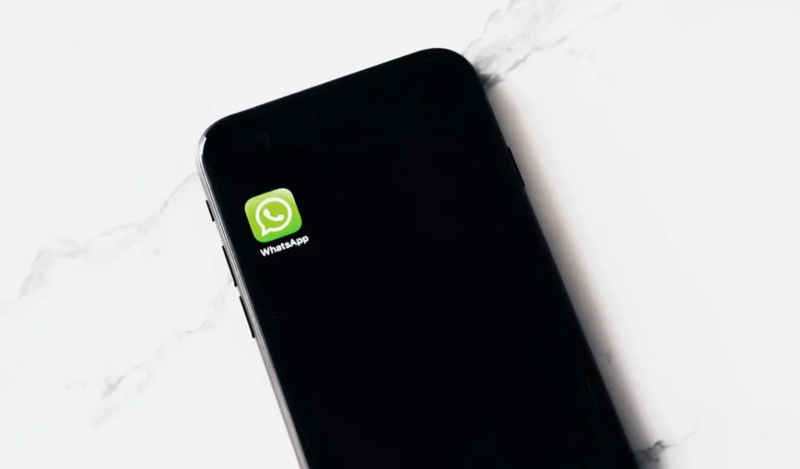 Nama Kontak WhatsApp Tidak Muncul